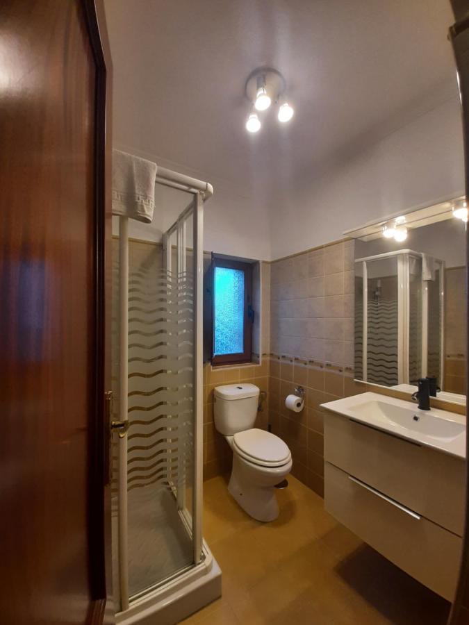 Apartamentos Esqueiro San Cosme Habitación foto
